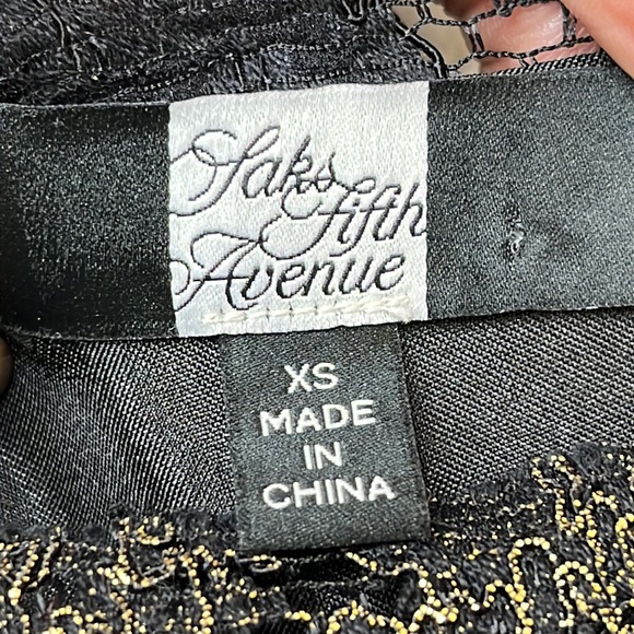 Saks Fifth Avenue Womens Sleeveless Top SIZE XS Extra Small - Picture 2 of 8